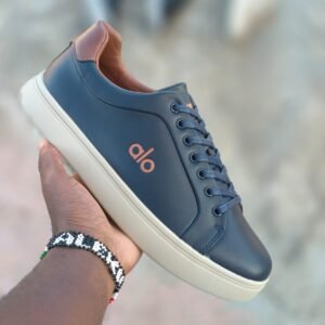 ALO Apex UrbanGlide Sneakers™ - Navy