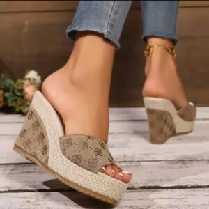 Monarque Step™ – Luxe Platform Wedges - 🤎 Monogram Beige